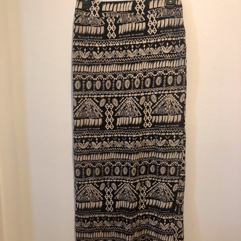 Element Fitted Maxi Skirt